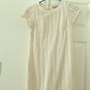 White lace banana republic dress. Worn once.